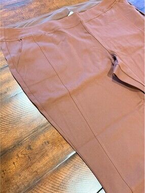 Belle by Kim Gravel Pull On Pants Coffee Bean Stretch Pockets Petite 32WP